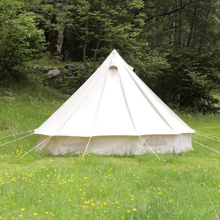 Hotel Tente Style Tepee Confort Latour-de-Carol Exteriér fotografie